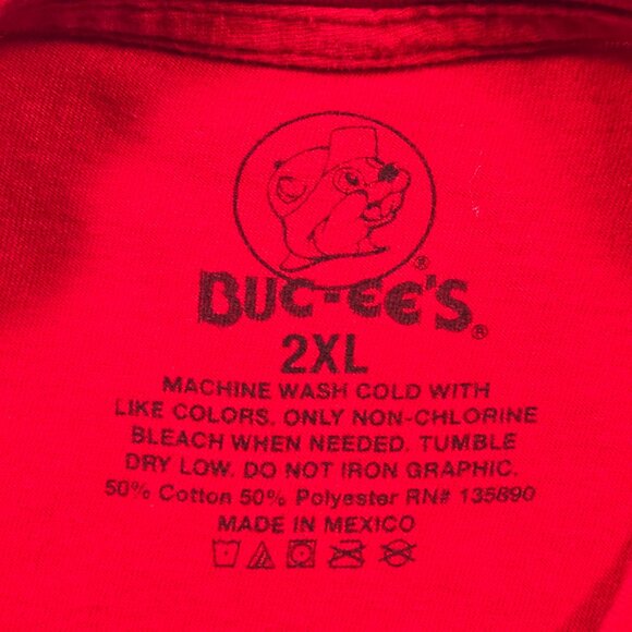 Buc-ee’s‎ 2XL Red Logo Graphic T-Shirt Texas Souvenir Beaver Gas Station Tee - Picture 5 of 7